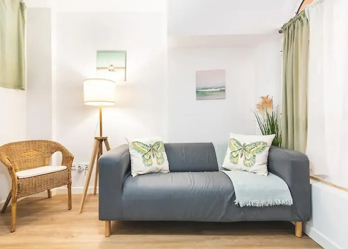 Apartment By The Sea